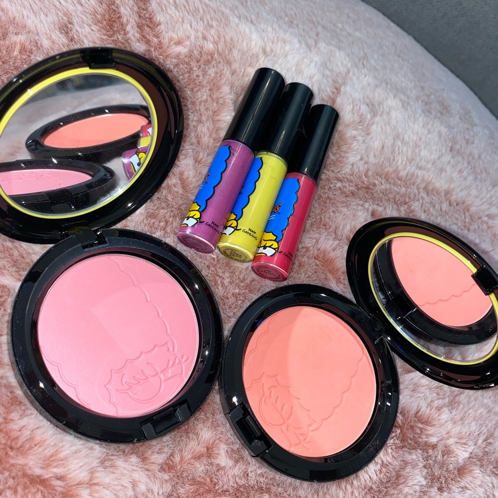 MAC Simpsons Collection